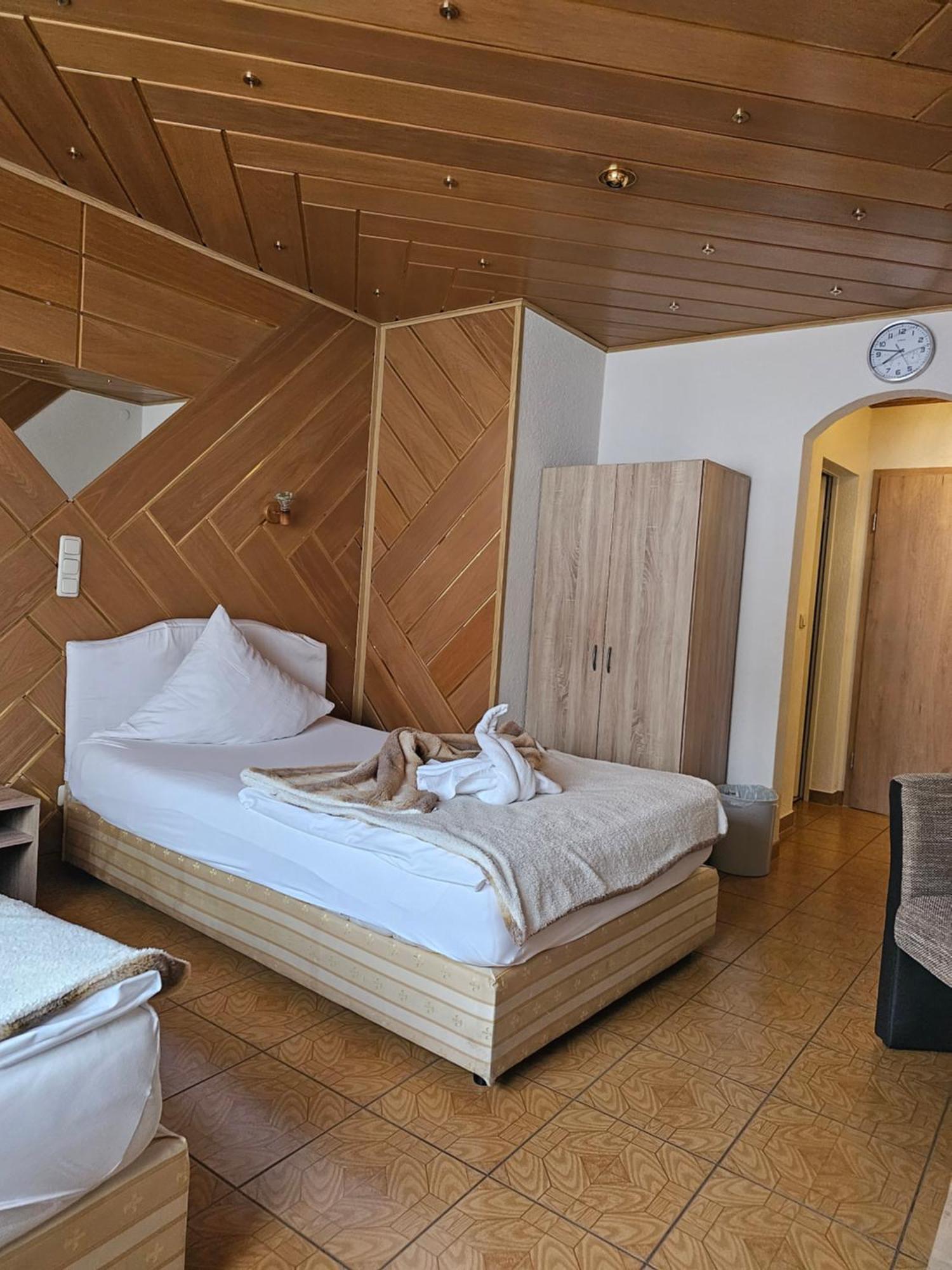 Hotel Tenne Фирнхайм Экстерьер фото